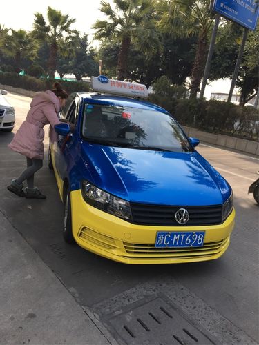 恒通汽車出租春節(jié)期間"春雷+"專項(xiàng)活動(dòng)